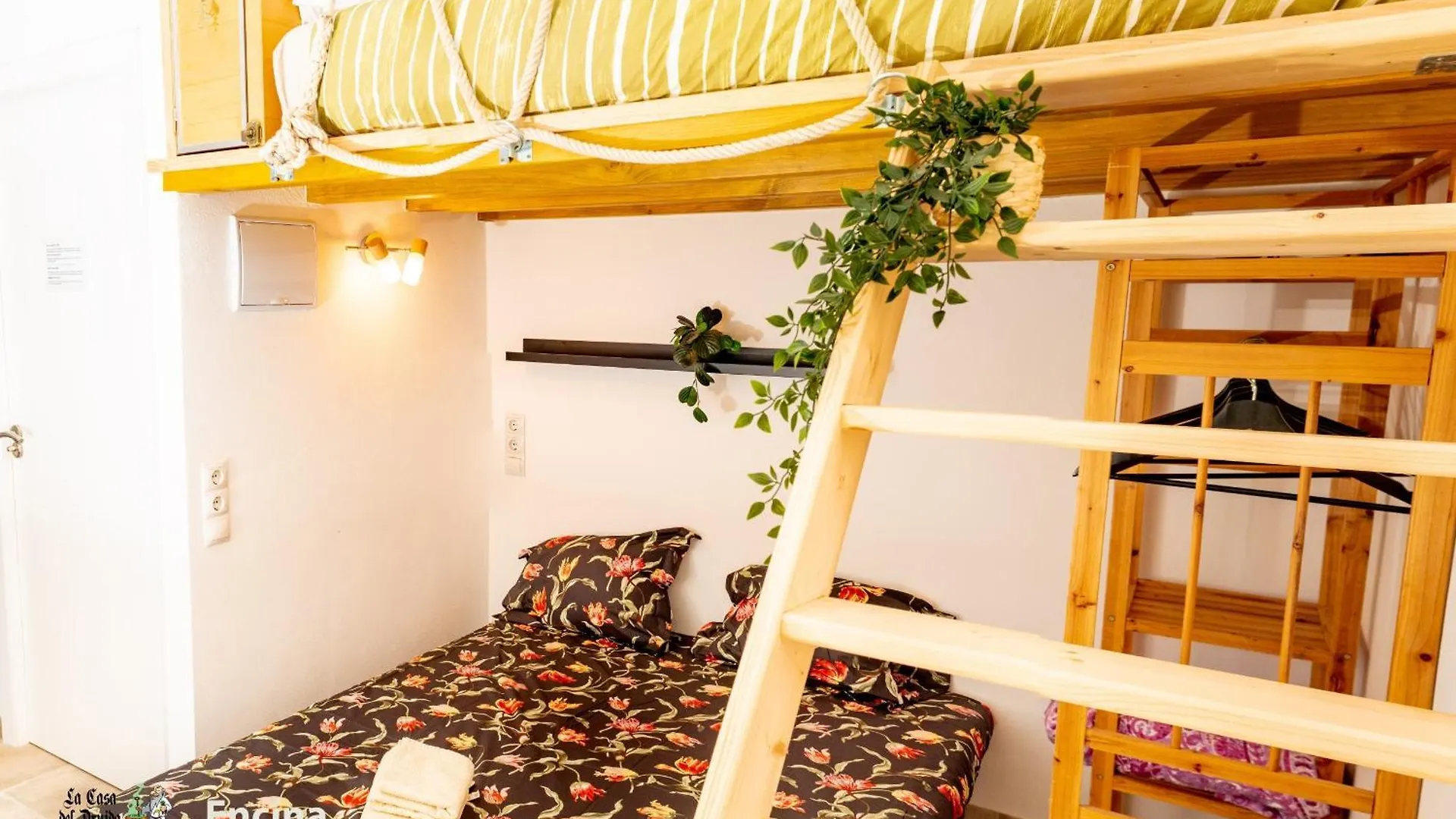 Apartment Ferienwohnung La Casa Del Druida II Málaga